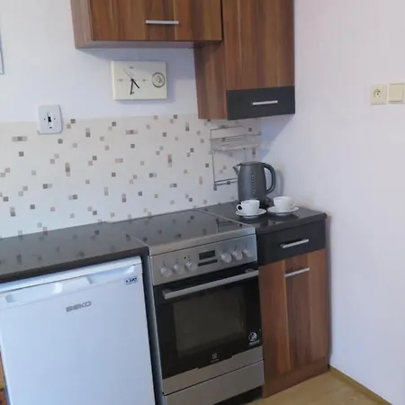 Apartman Hruba Skala Apartman *