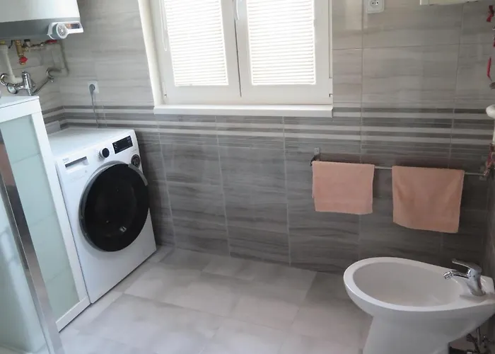Apartman Hruba Skala Apartament